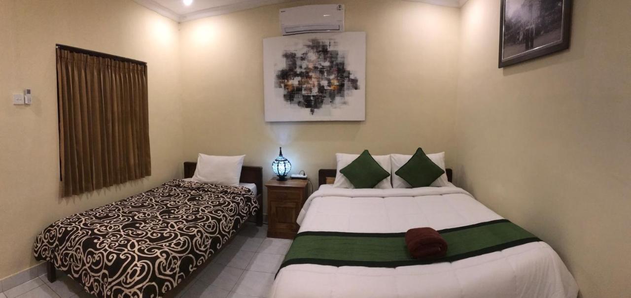 Monka House Hotell Ubud Exteriör bild