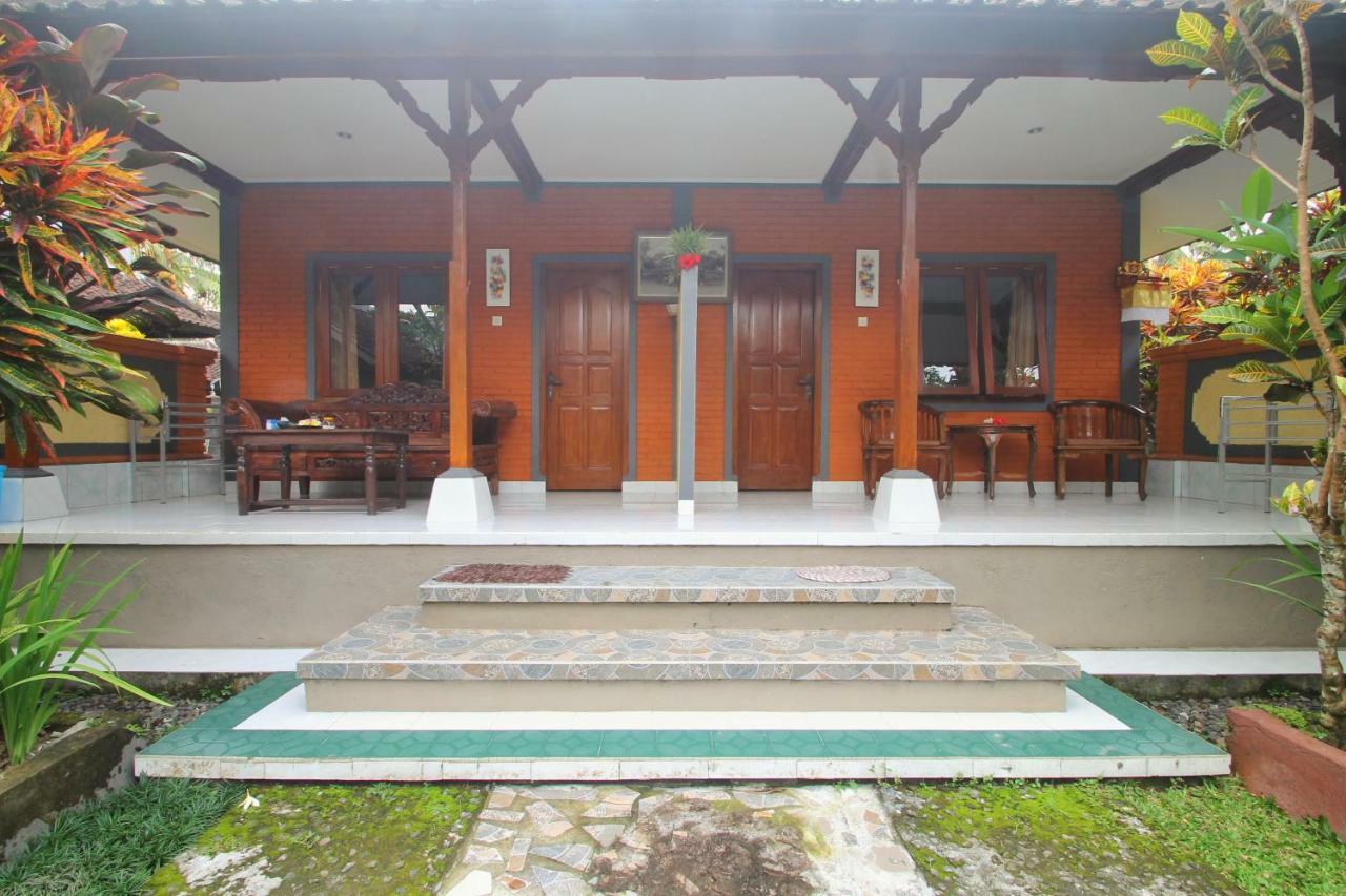 Monka House Hotell Ubud Exteriör bild