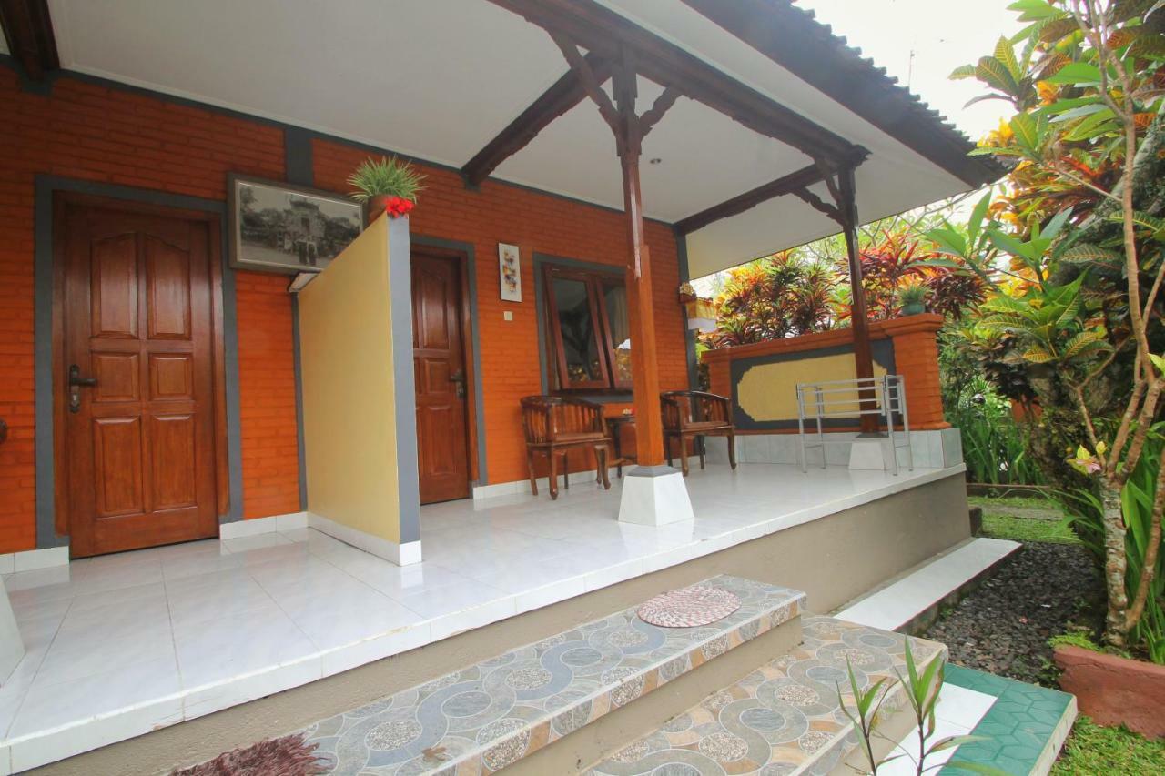 Monka House Hotell Ubud Exteriör bild