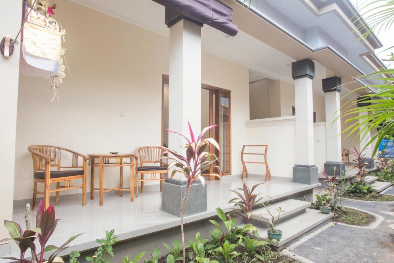 Monka House Hotell Ubud Exteriör bild